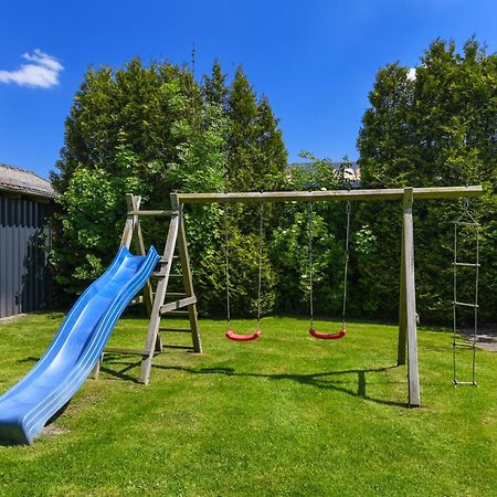 Ferienwohnungen Auf Dem Ferienhof Klein Husums Werdum Eksteriør billede